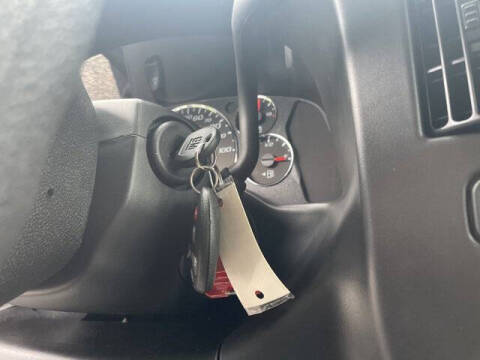 2025 Chevrolet Express 2500