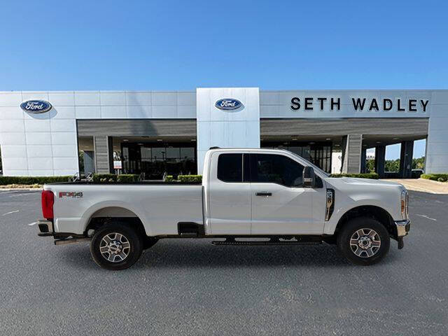 2025 Ford F-350 Super Duty XLT