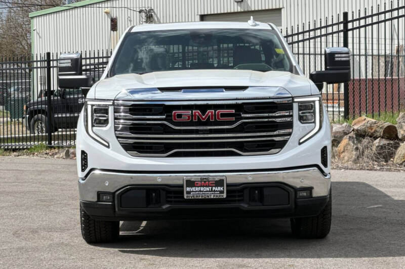 2024 GMC Sierra 1500