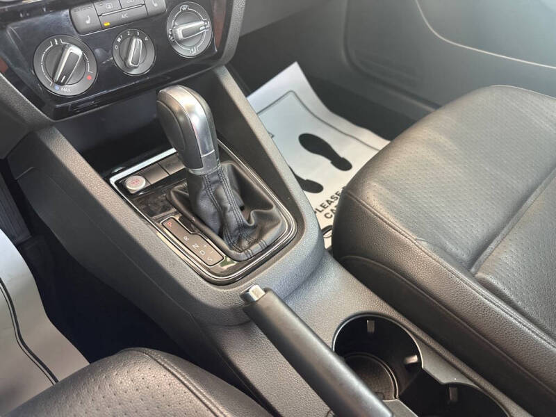 2016 Volkswagen Jetta