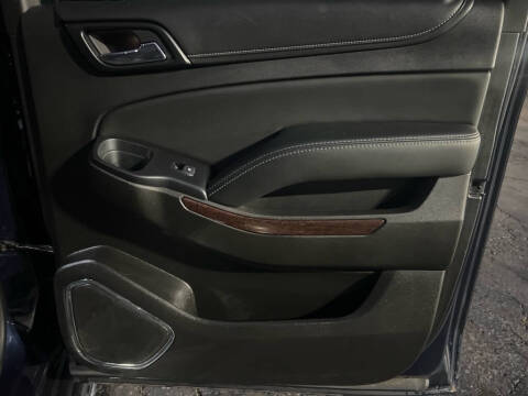 2017 GMC Yukon XL SLT