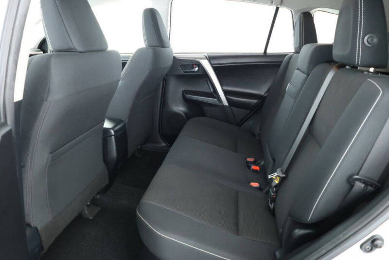 2018 Toyota RAV4 Hybrid XLE