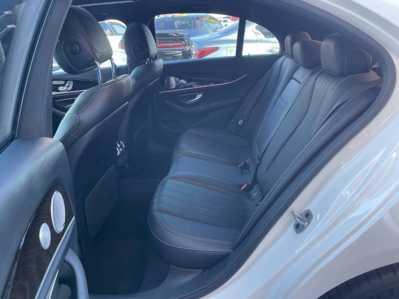 2019 Mercedes-Benz E-Class E 300