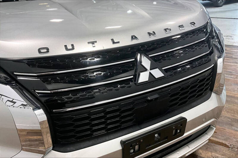 2023 Mitsubishi Outlander