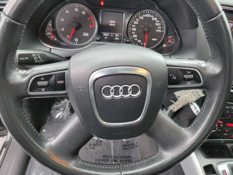 2012 Audi Q5 3.2 quattro Premium Plus