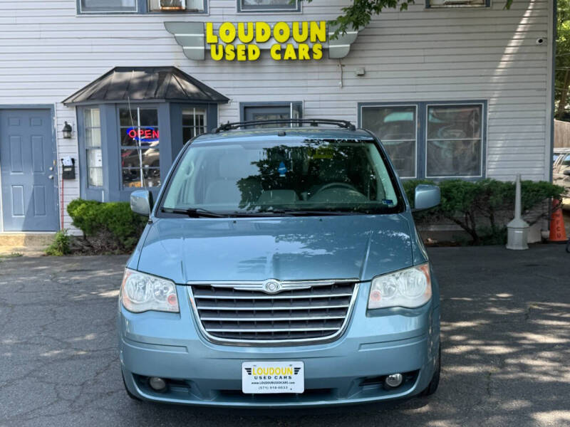 2010 Chrysler Town and Country Touring