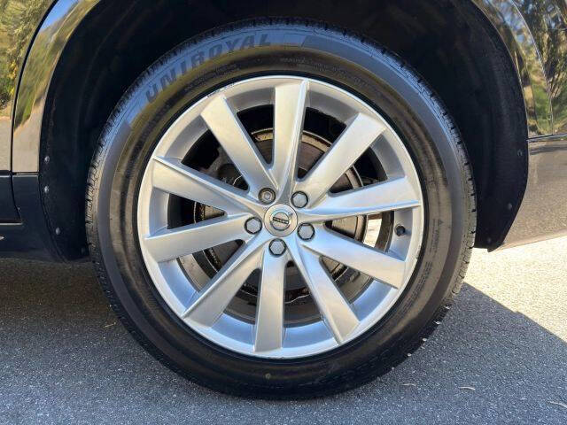 2018 Volvo XC90 T6 Momentum