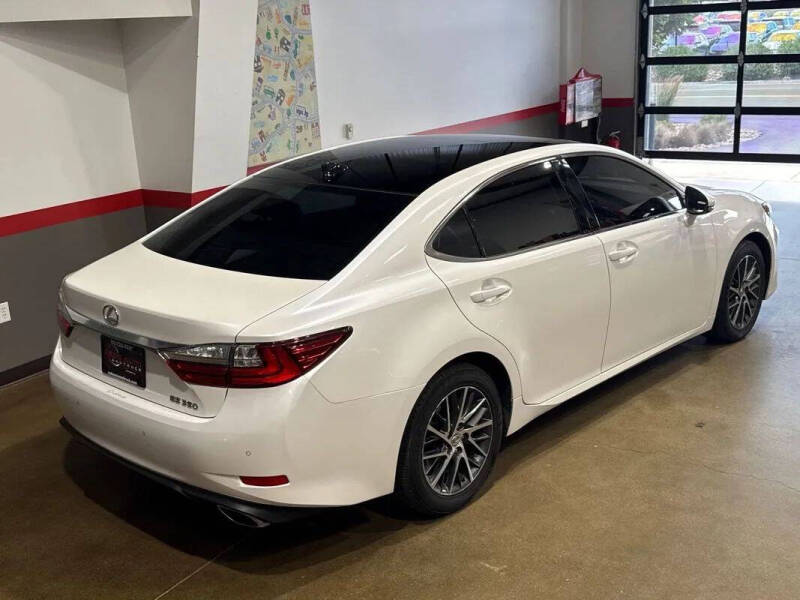 2017 Lexus ES 350