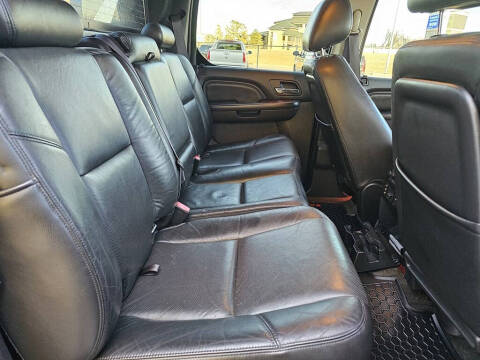 2011 Cadillac Escalade EXT Premium