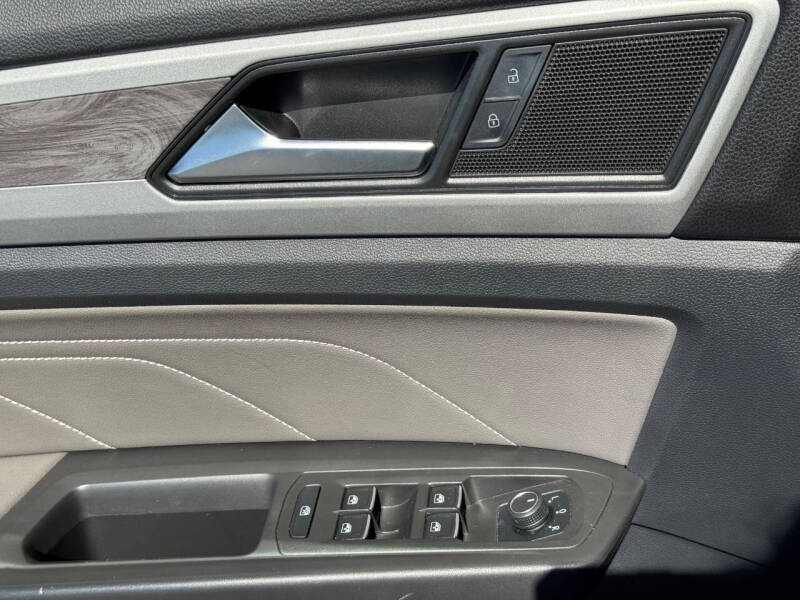 2022 Volkswagen Atlas Cross Sport V6 SE 4Motion