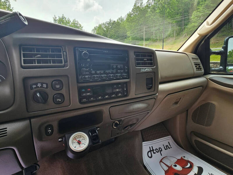 2003 Ford Excursion Eddie Bauer