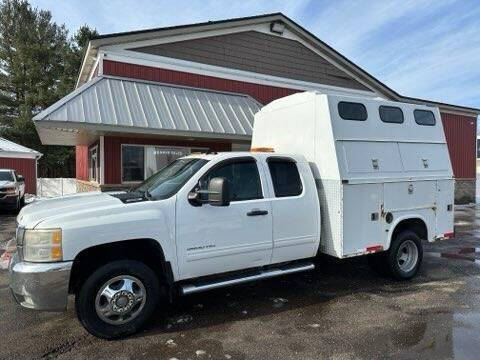 2010 Chevrolet Silverado 3500HD for sale at Momber Sales in Sparta MI