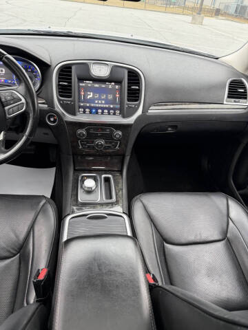 2019 Chrysler 300 Limited