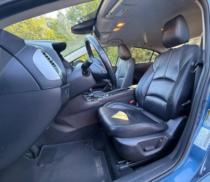 2017 Mazda MAZDA3 Touring