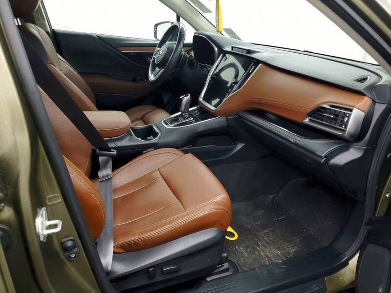 2022 Subaru Outback Touring XT