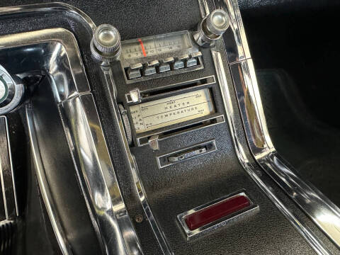 1966 Ford Thunderbird