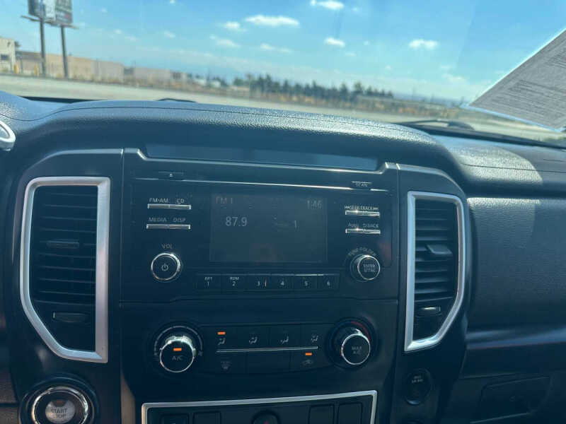 2017 Nissan Titan XD