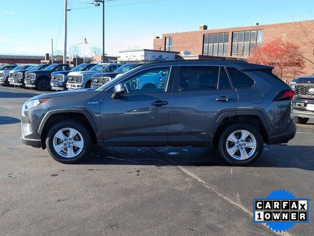 2021 Toyota RAV4 Hybrid XLE