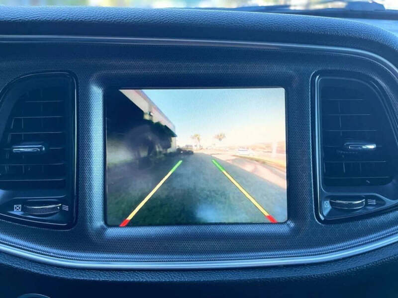 2015 Dodge Challenger SXT Plus