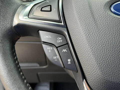 2021 Ford Edge Titanium