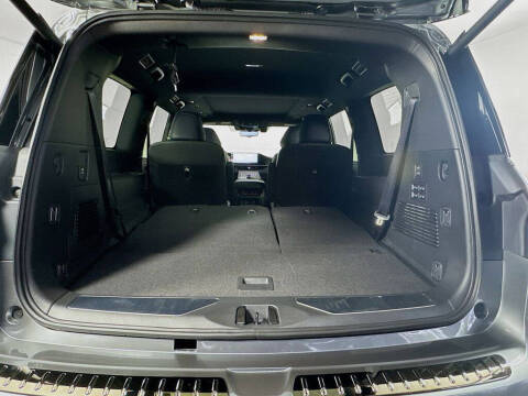 2026 Infiniti QX80 Sport