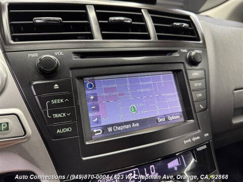 2012 Toyota Prius v Three