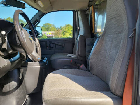 2021 Chevrolet Express 2500