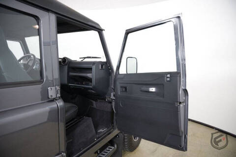 1991 Land Rover Defender