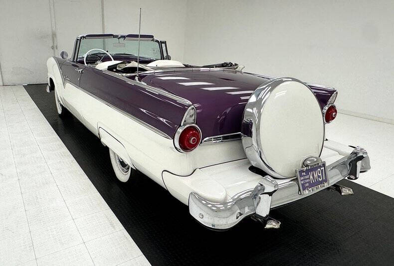 1955 Ford Fairlane