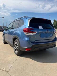 2022 Subaru Forester Premium