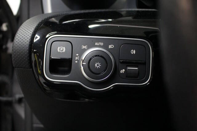 2025 Mercedes-Benz CLA CLA 250 4MATIC