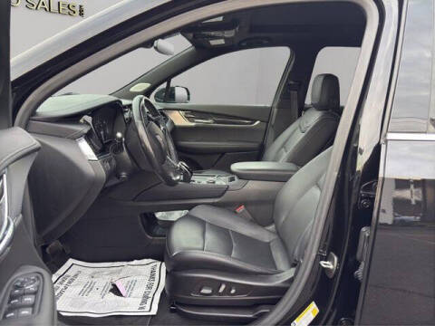 2022 Cadillac XT6 Premium Luxury