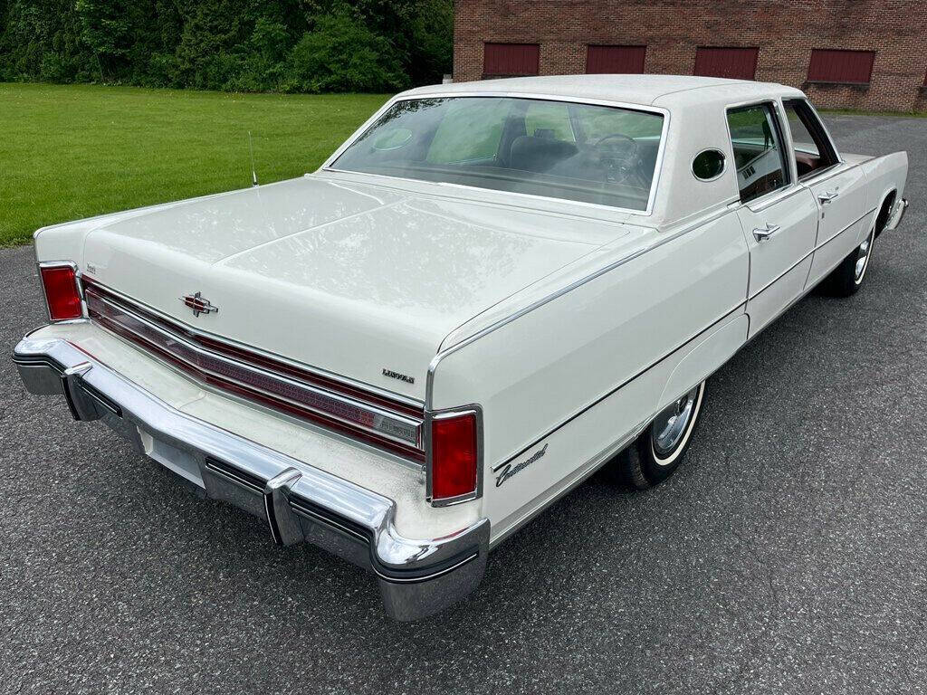 1976 Lincoln Continental 4