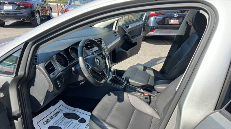 2015 Volkswagen Golf