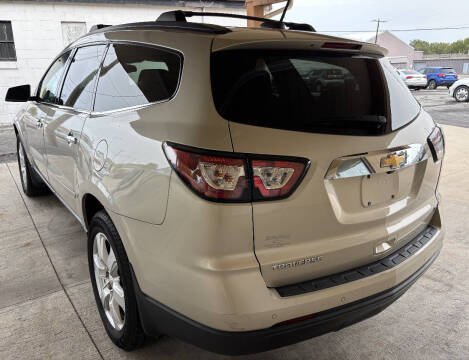 2017 Chevrolet Traverse LT