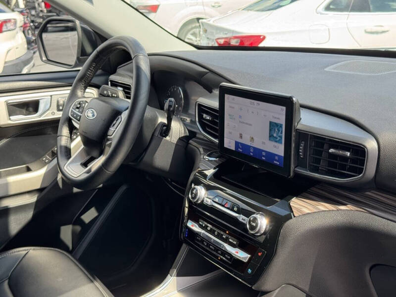 2022 Ford Explorer Limited