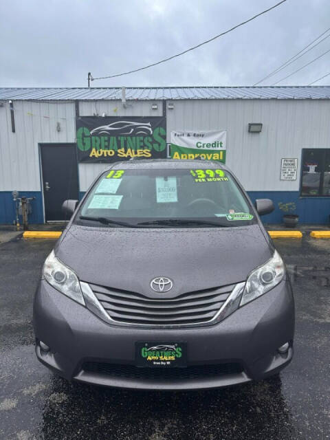 2013 Toyota Sienna for sale at GREATNESS AUTO SALES in Green Bay, WI