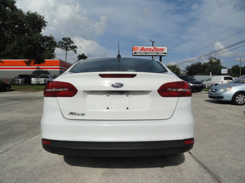 2018 Ford Focus S