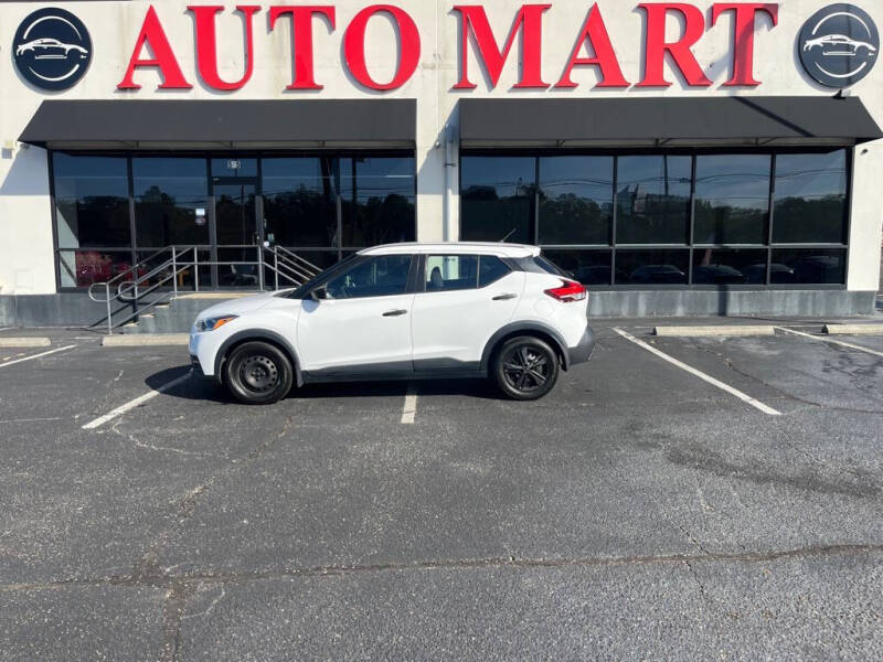 2020 Nissan Kicks S's photo