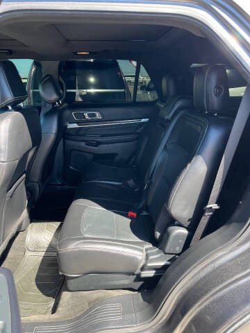 2017 Ford Explorer Limited