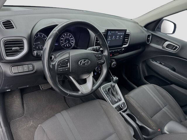 2020 Hyundai Venue SEL
