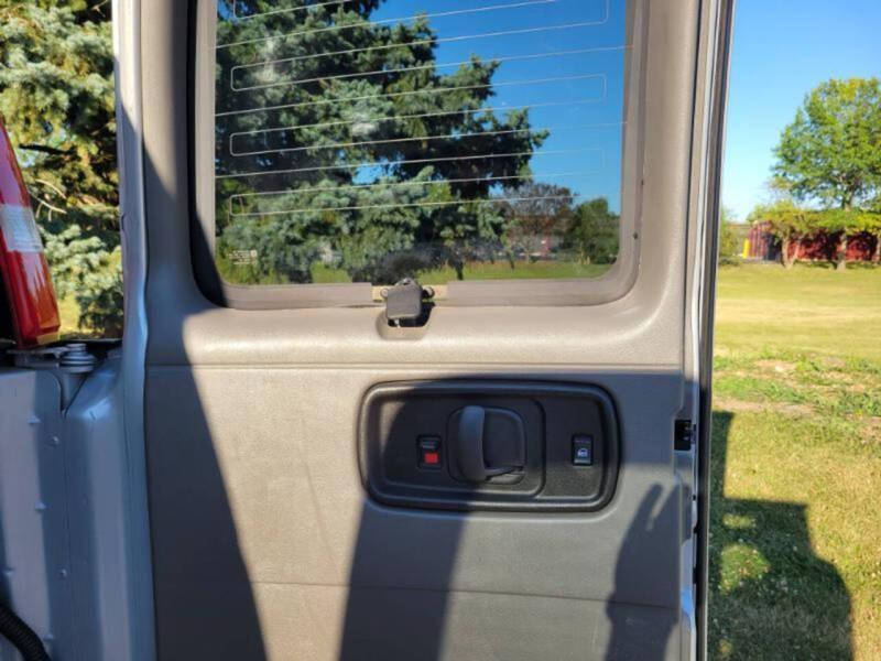 2019 Chevrolet Express LS 2500