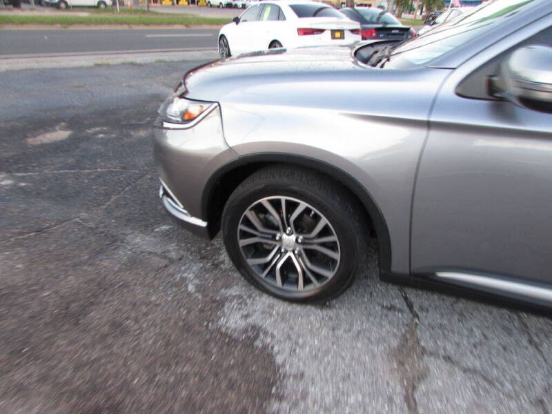 2017 Mitsubishi Outlander SEL