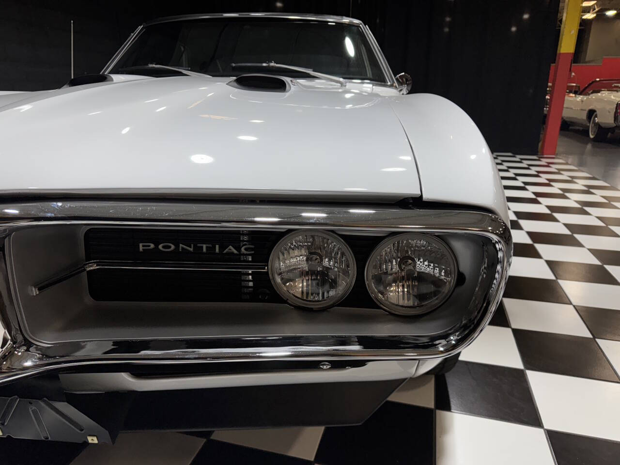 1967 Pontiac Firebird 32