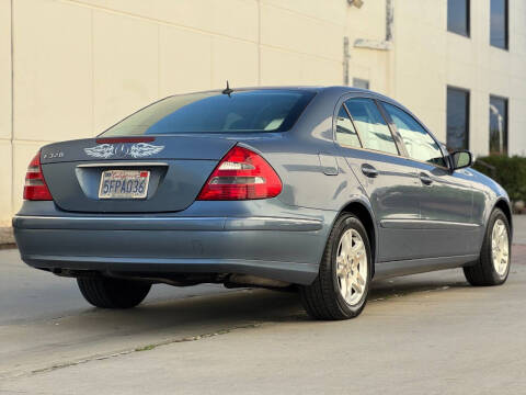 2004 Mercedes-Benz E-Class E 320