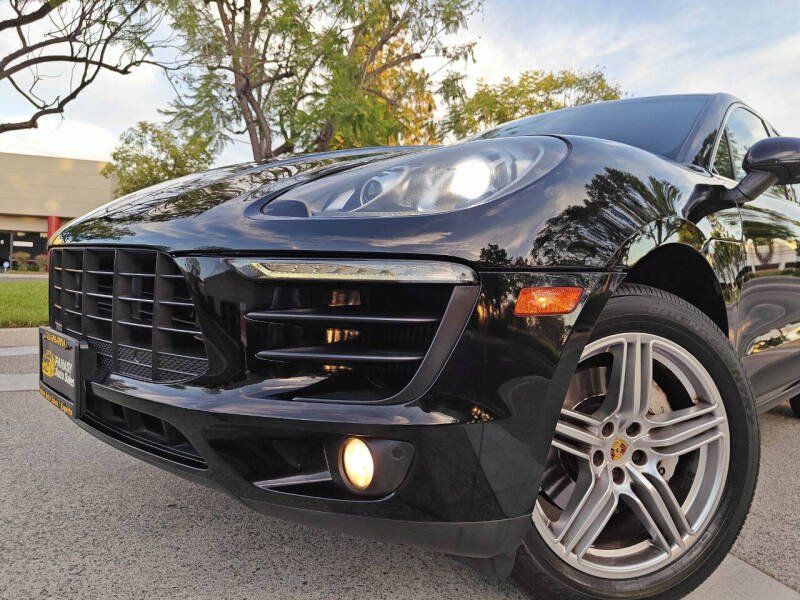 2016 Porsche Macan S