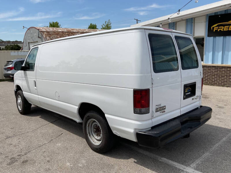 2013 Ford E-Series E-250