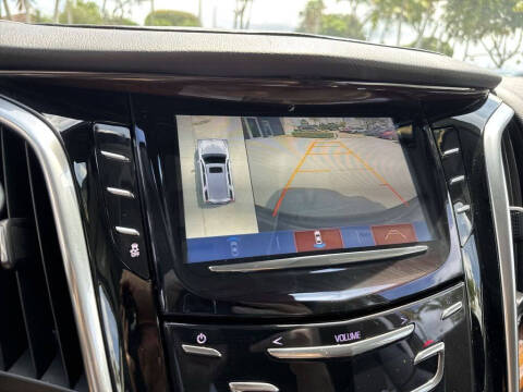 2020 Cadillac Escalade Luxury