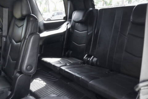 2019 Cadillac Escalade Platinum