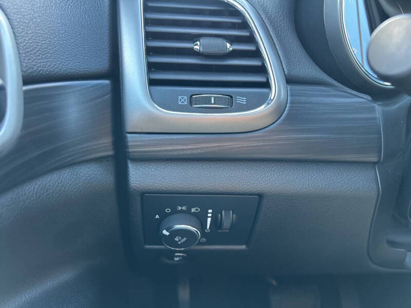 2022 Jeep Grand Cherokee WK Laredo E